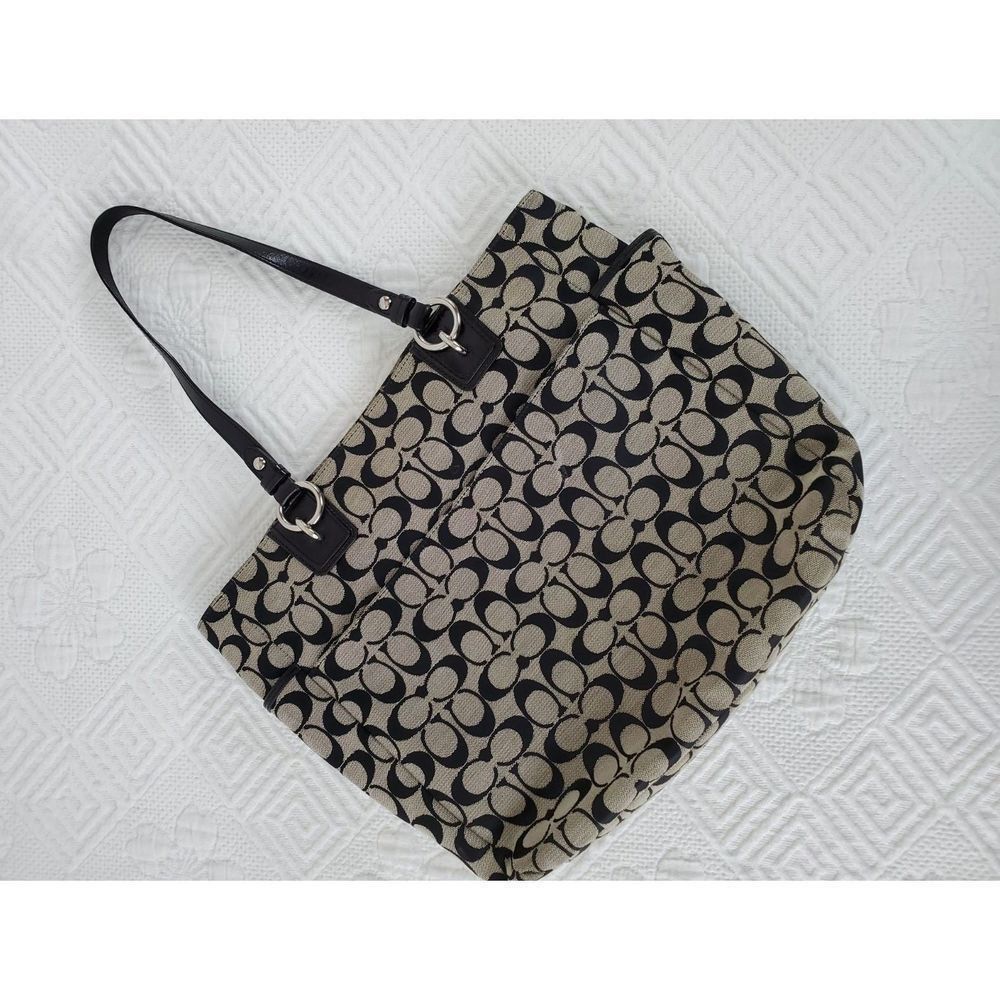 Coach C-Pattern Shoulder Bag - Picture 4 of 4